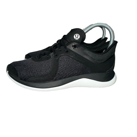 Lululemon Chargefeel Workout Low Black White Anchor Women's 5.5 Running Sneaker - Picture 1 of 9